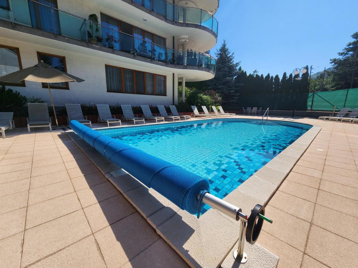 Kristoff Plaza Trencianske Teplice Apartment Trencin Exterior photo